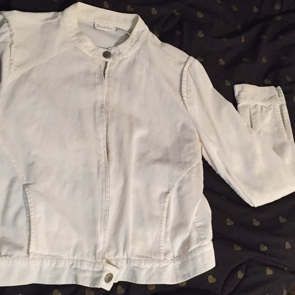 White buttoned coat